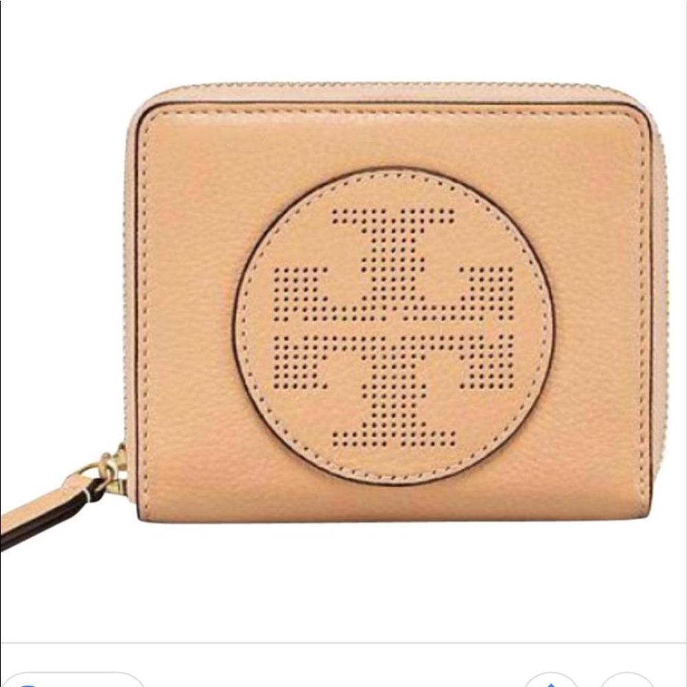 Tan Tory Burch Wallet with original tags